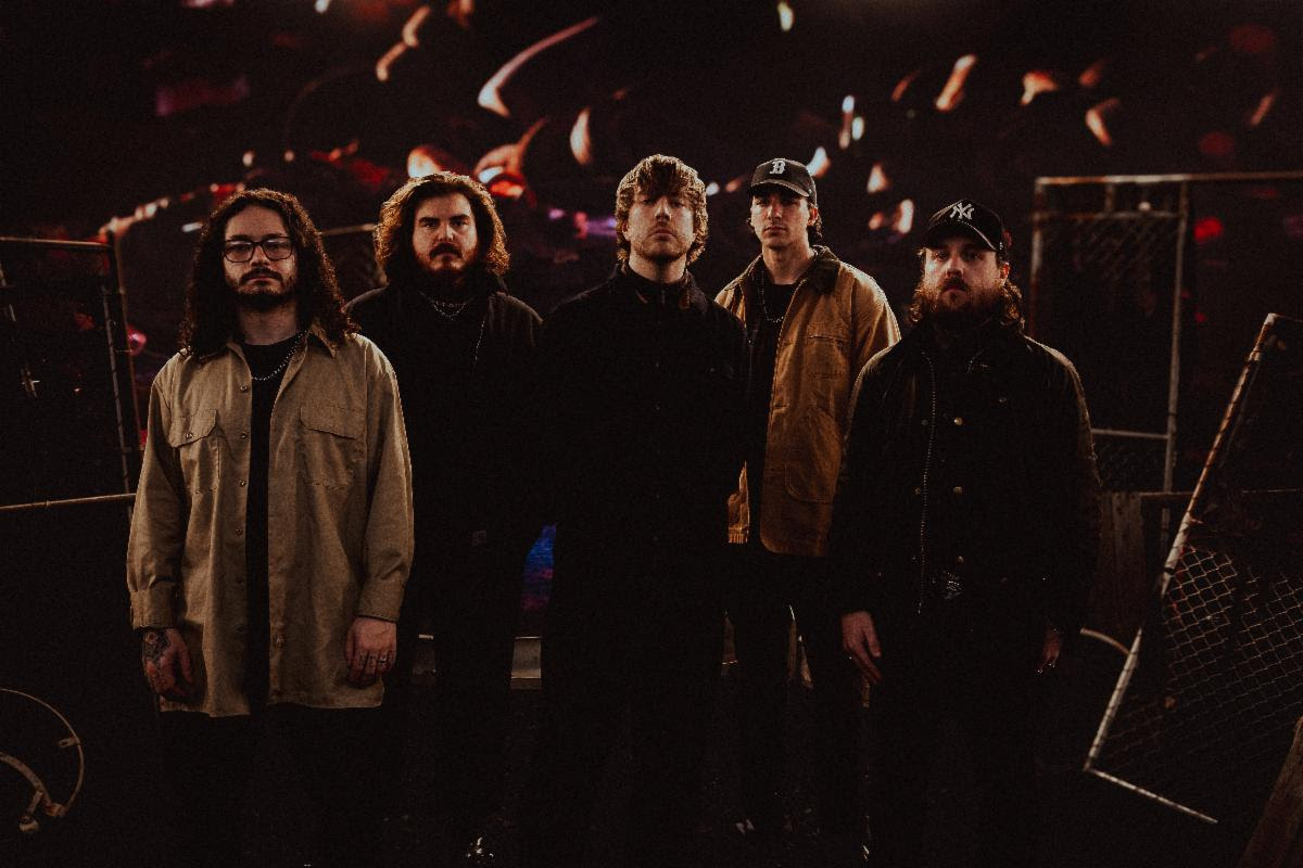 Boundaries releases “Skies cast amber black” via Sumerian Records