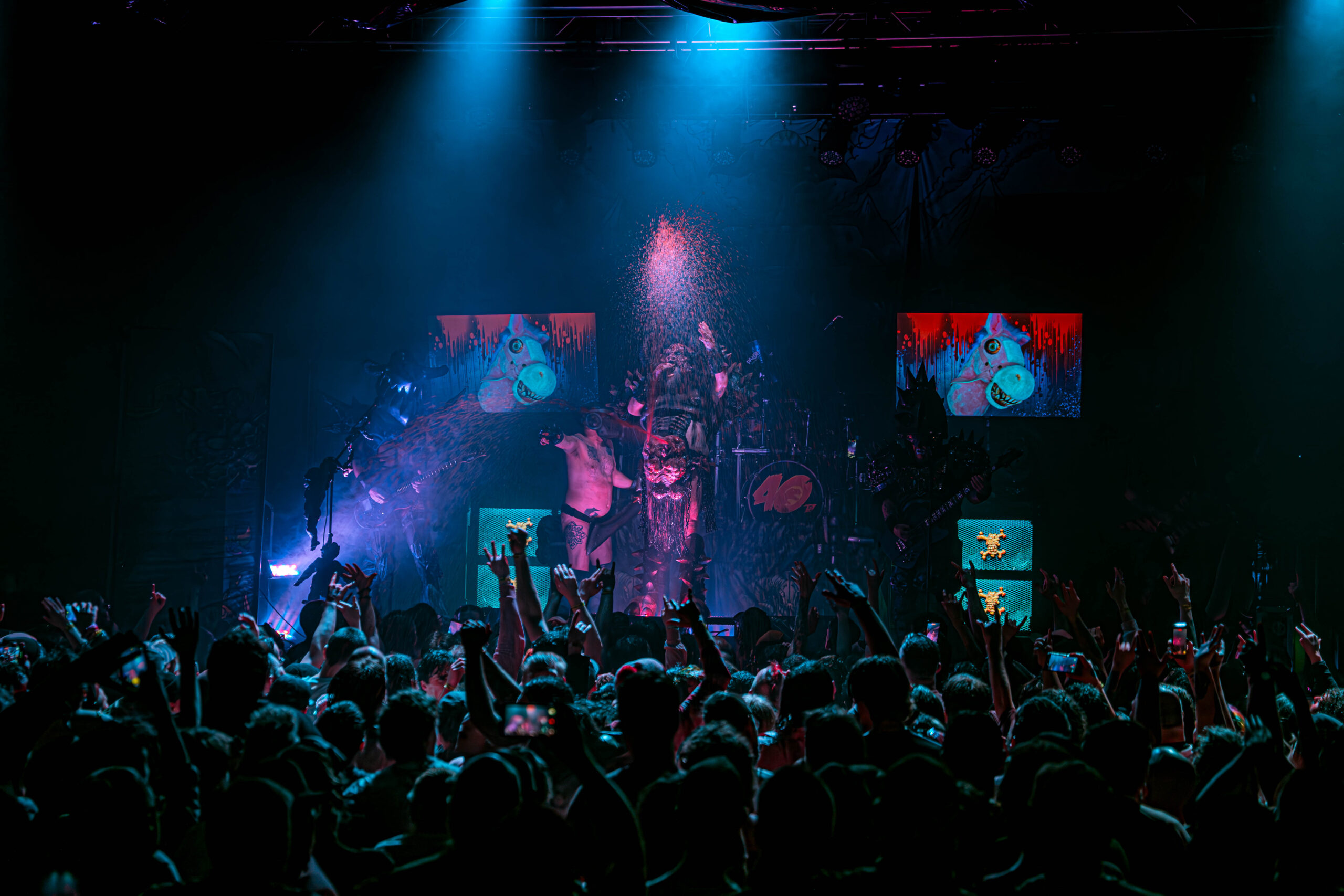 GWAR: Guts! Gore! MORE!!