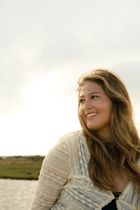 Sophia Lynn releases debut single “Bittersweet”