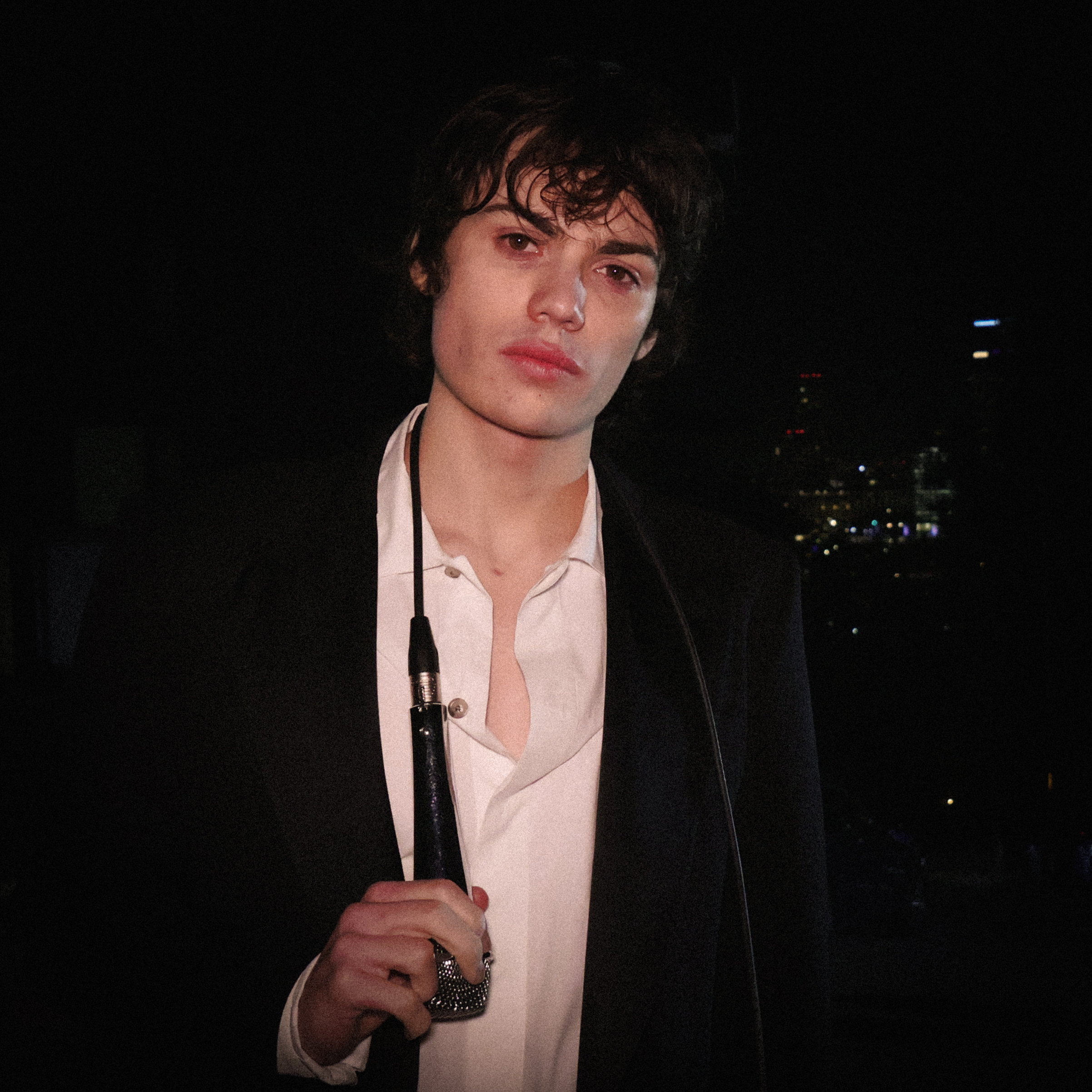 Stephen Dawes releases new single “Two Hearts”