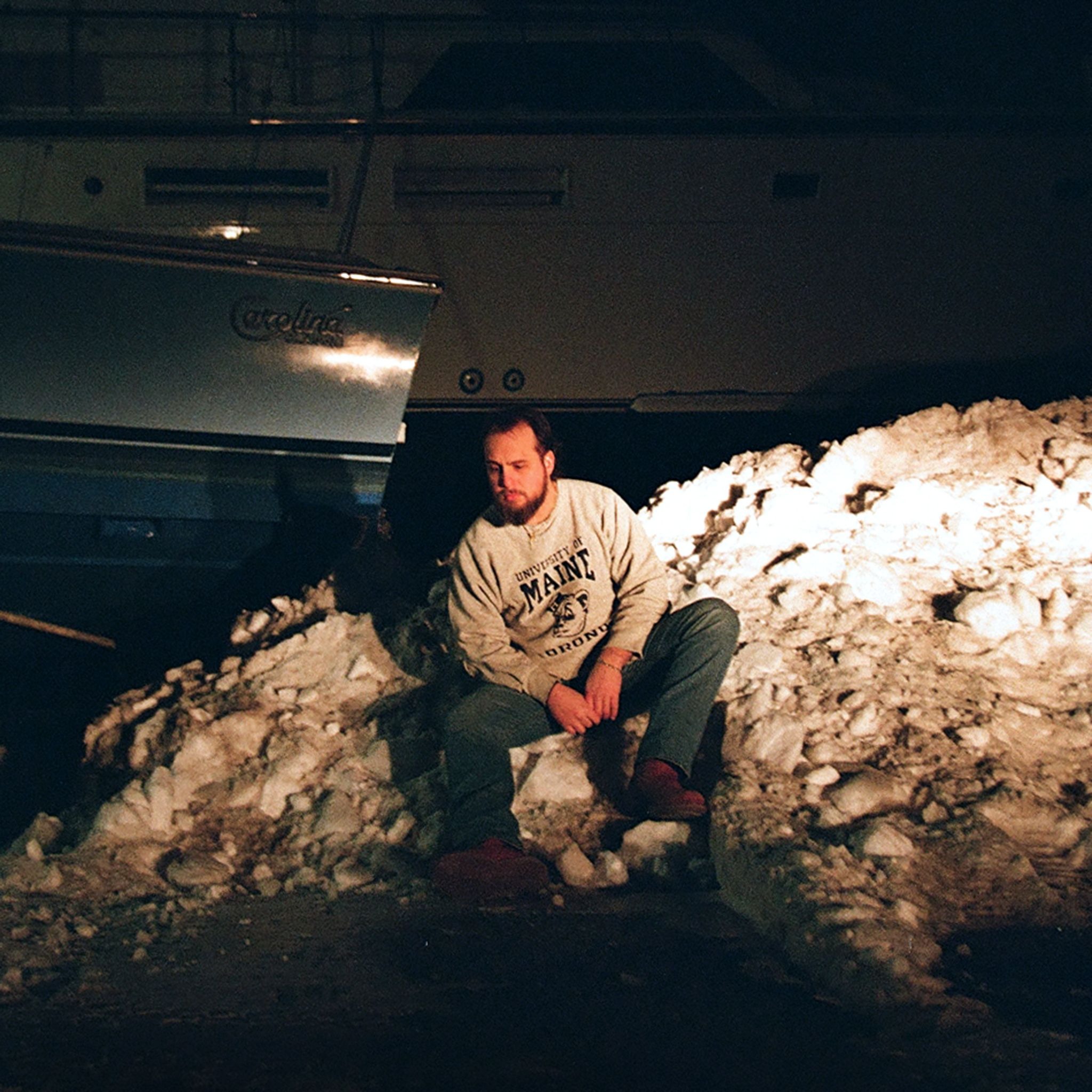 Country artist Luke Borchelt releases new single “Stay Warm”
