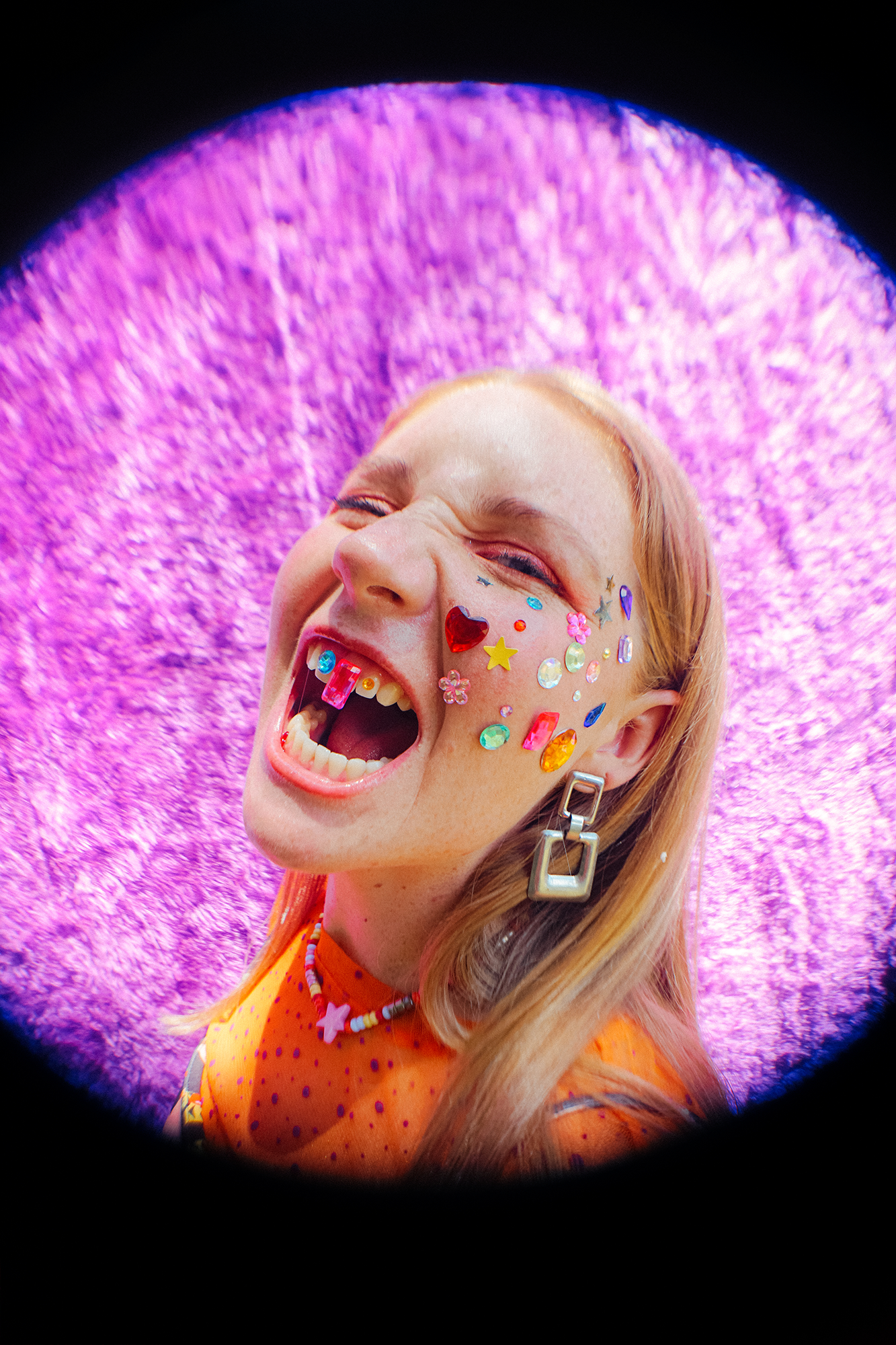 Interview with TIAHN about her debut EP LiFe iS wEiRd